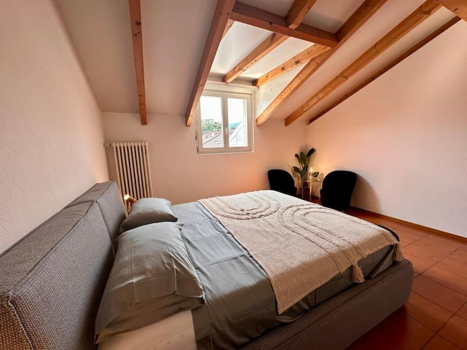 Cozy Ascona: Attico Mansardato Apartmán Ascona